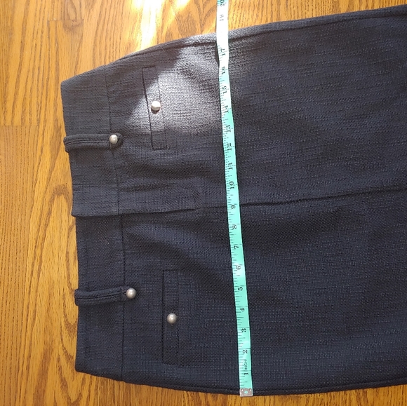 Club Monaco Pencil Skirt - Picture 7 of 8